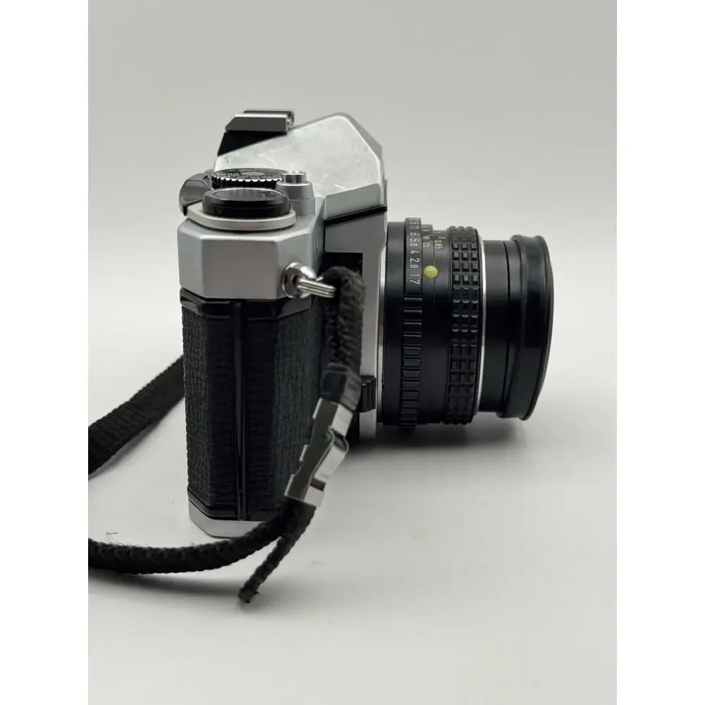 Pentax K1000 SE 35mm SLR Film Camera Tested Meter Shutter Speeds Vintage Camera